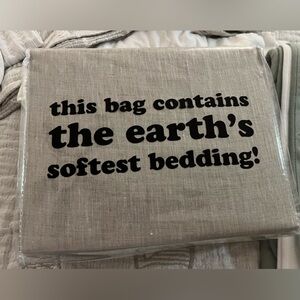 Buffy Linen Duvet Cover- Full/Queen- Natural Contrast NIB